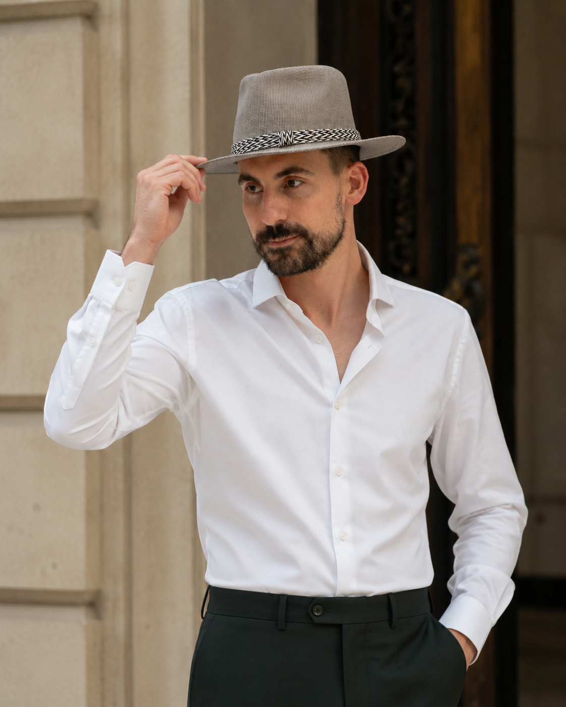 Pălărie gri deschis