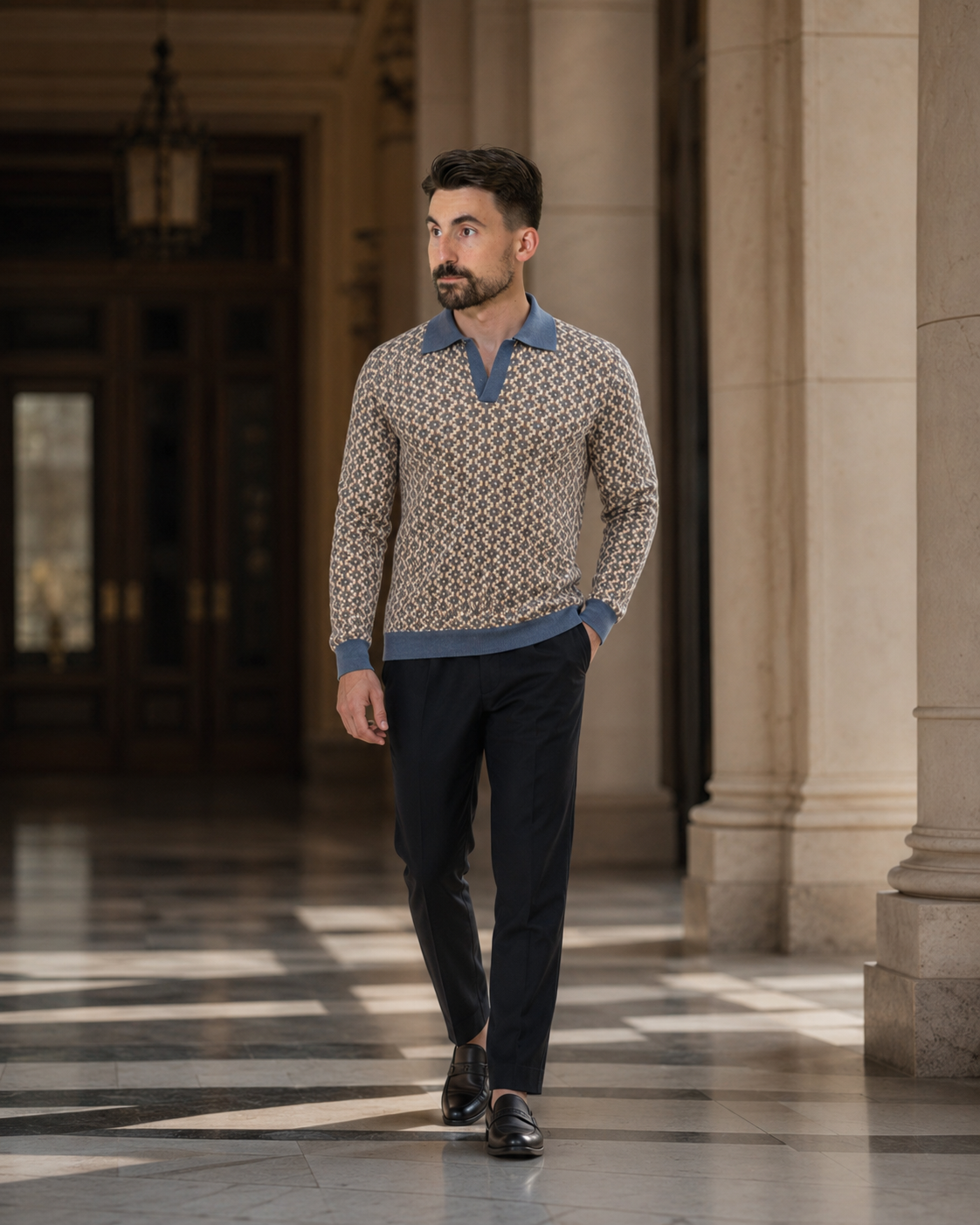 Pulover Poet albastru-bej cu design geometric