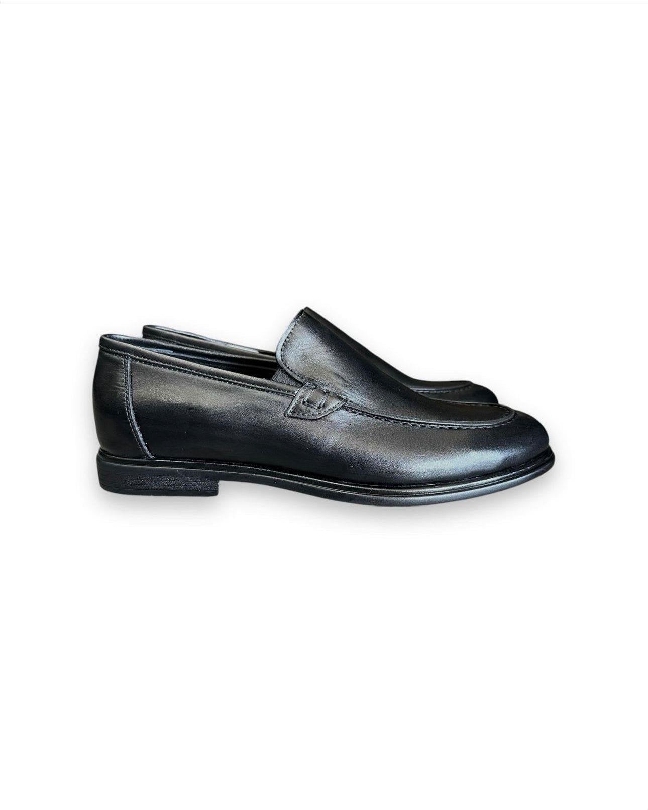 Pantofi Negri