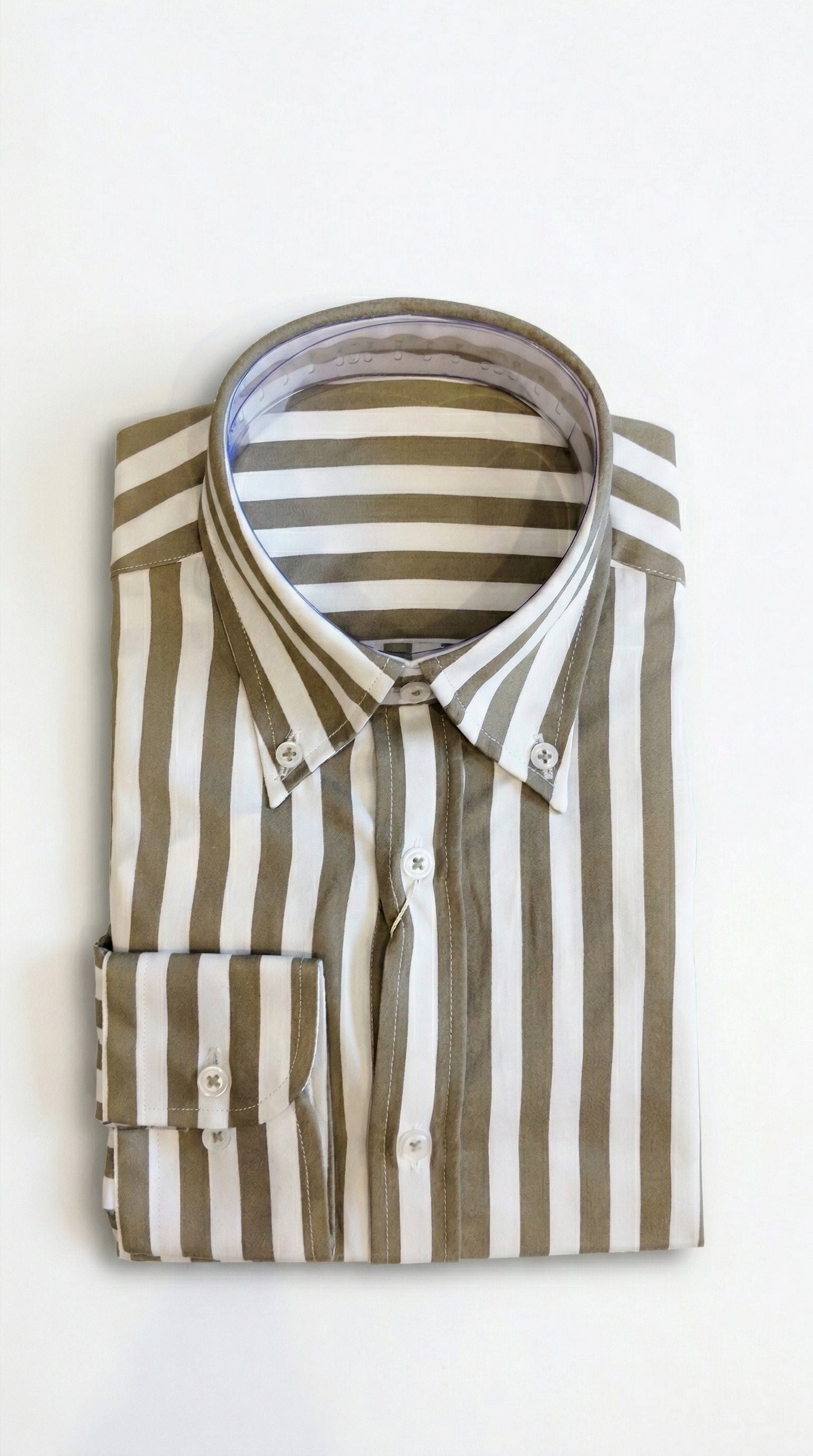 Cămașă alb-kaki cu dungi