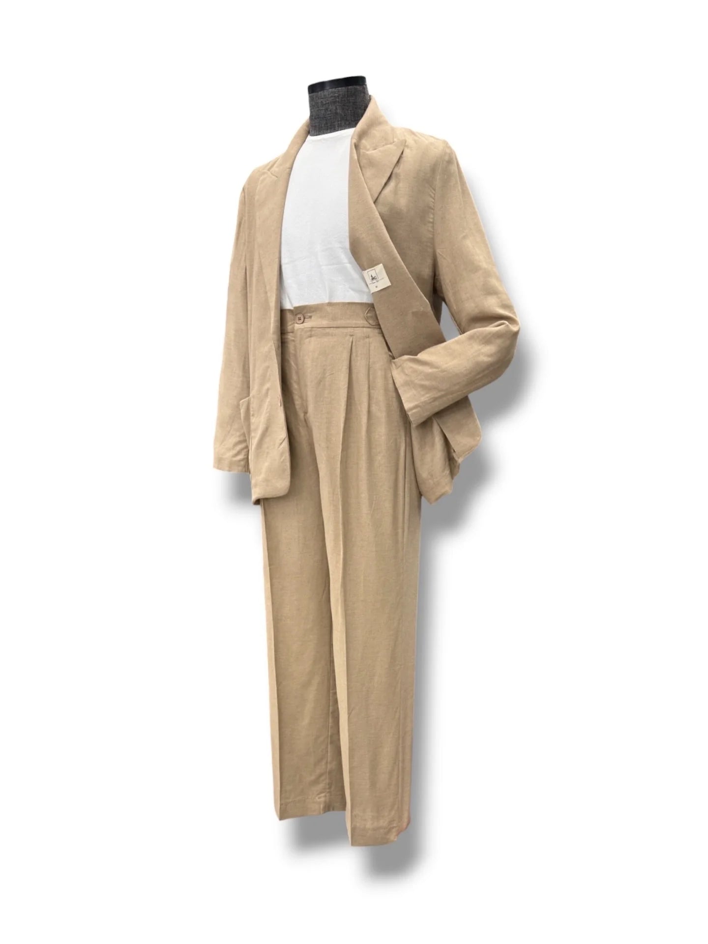 Costum Elva Bej din In și Vâscoză